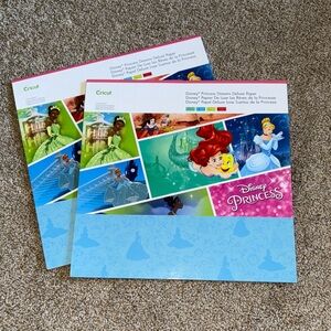 Cricut Disney Princess Paper Pack - Pink and Blue